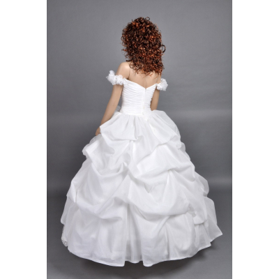 Romantické bílé svatební šaty